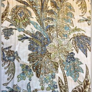 Tommy Bahama Tropical Floral Paisley Table Cloth Indoor Outdoor 67.5”X70.5”